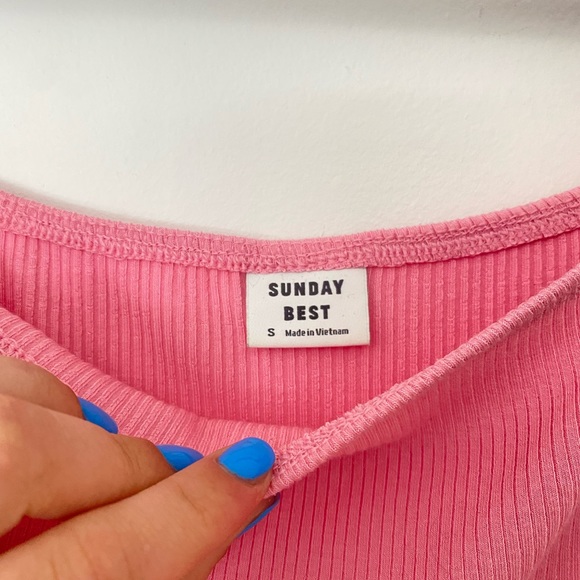 Aritzia brand Sunday Best Pink Top - Picture 2 of 2